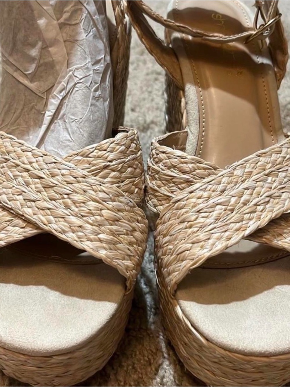 Shoedazzle Natural Braided Straw Wedge Sandals